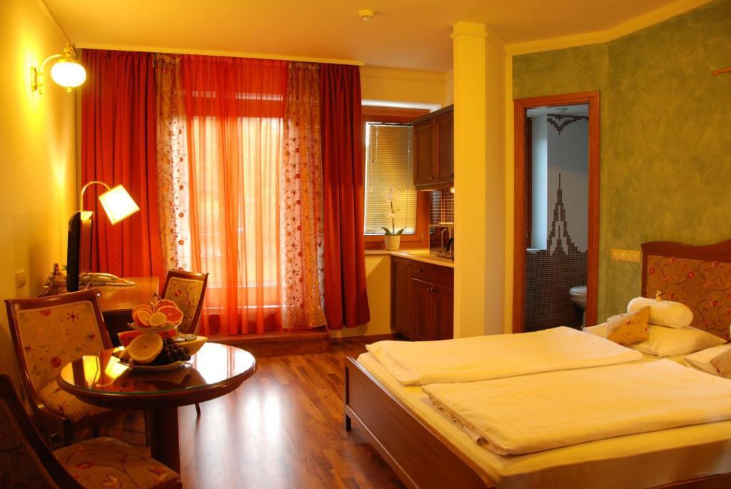 Amira Boutique Hotel Heviz Wellness & Spa Ruang foto